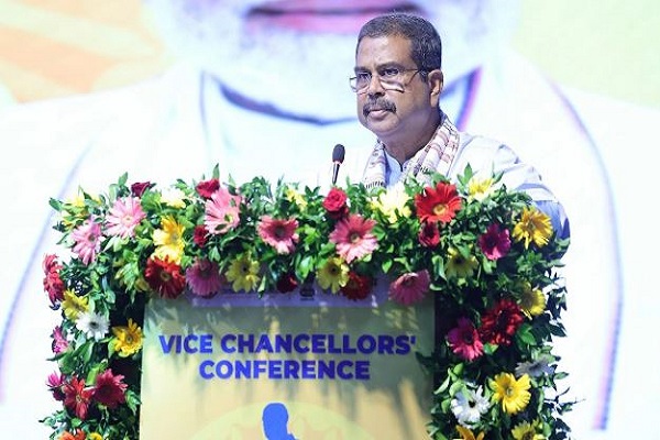 NEP 2020 के तहत उच्‍च शिक्षण संस्‍थानों के लिए मार्गदर्शक सिद्धांत होगा ‘पंच संकल्प’ : धर्मेंद्र प्रधान