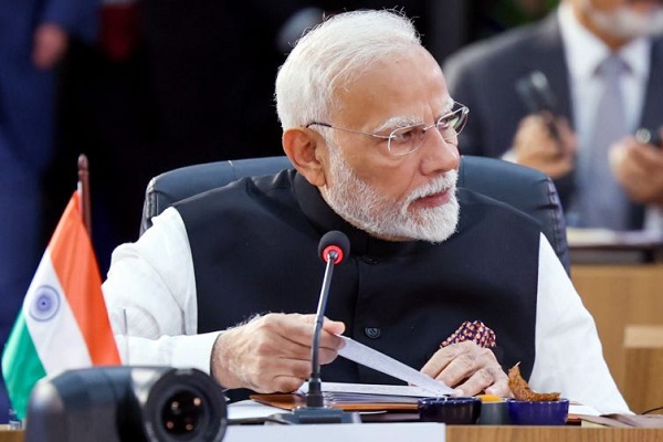 ब्रिक्स शिखर सम्मेलन : पीएम मोदी ने वैश्विक संस्थानों में सुधार की उठाई मांग, बोले – ग्लोबल साउथ की आवाज अब पहले से कहीं ज्यादा जरूरी