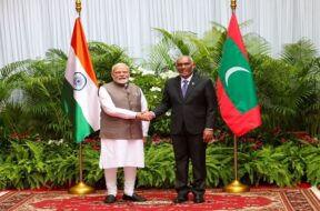 पीएम मोदी और मुइज्जू