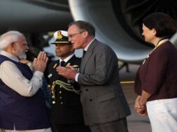 पीएम मोदी लंदन पहुंचे