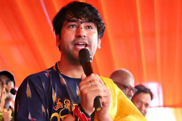 पटना ‘सनातन महाकुम्भ’ में बोले बाबा बागेश्वर – ‘भारत हिन्दू राष्ट्र बना तो पहला राज्य बिहार होगा’