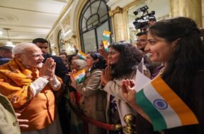 ब्यूनस आयर्स में पीएम मोदी का स्वागत