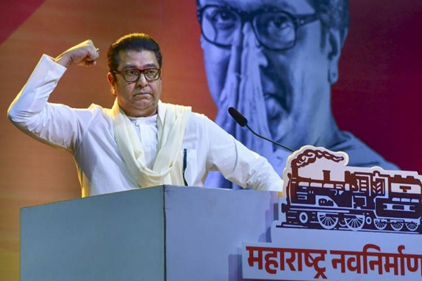 राज ठाकरे की चेतावनी – ‘पहली कक्षा से हिन्दी अनिवार्य की गई तो स्कूलों को बंद कराने में संकोच नहीं करेंगे’