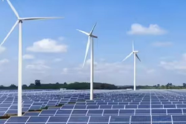 मोदी कैबिनेट ने रिन्यूएबल एनर्जी को बढ़ावा देने के लिए NTPC को 20,000 करोड़ रुपये तक के निवेश की दी मंजूरी