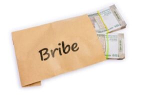 रिश्वतखोरों को पकड़ने की पहल