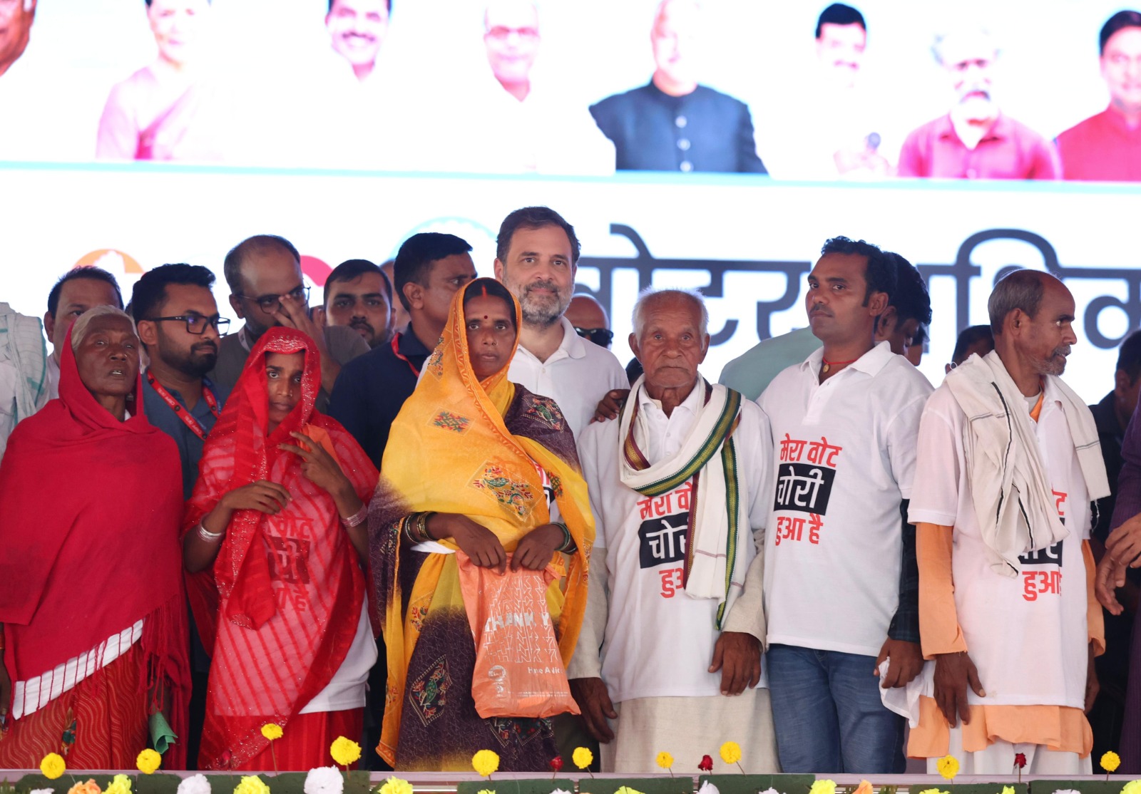 वोट चोरी’ का नया हथियार है SIR, ‘एक व्यक्ति एक वोट’ की करूंगा रक्षा… राहुल गांधी का चुनाव आयोग पर हमला जारी