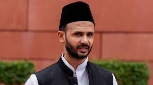 संभल हिंसा: सपा सांसद बर्क समेत 22 आरोपियों को कोर्ट ने जारी किया समन, कई आरोपी हुए भूमिगत