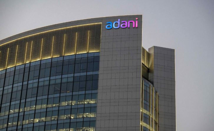 अदाणी स्किल्स एंड एजुकेशन ने शुरू किया NCVET मान्यता प्राप्त वर्क-स्टडी डिप्लोमा प्रोग्राम ‘कर्मा शिक्षा’