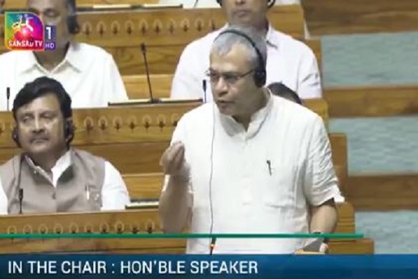 विपक्ष के जोरदार हंगामे के बीच ऑनलाइन गेमिंग विधेयक लोकसभा से बिना चर्चा पारित