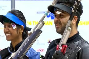 इलावेनिल व अर्जुन