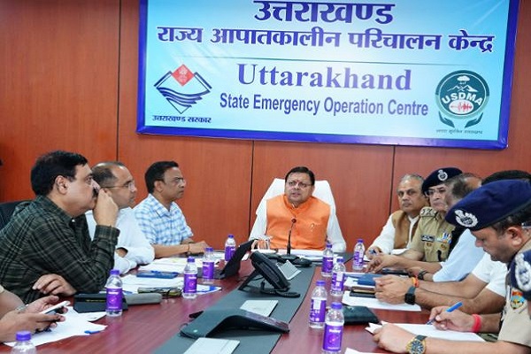 उत्तरकाशी धराली आपदा : सीएम धामी ने शीर्ष अधिकारियों संग की बैठक, प्रशासन को 24 घंटे अलर्ट मोड पर रहने के निर्देश
