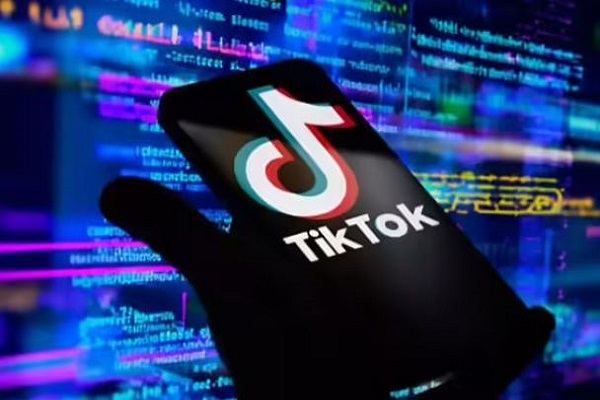 चीनी वीडियो एप TikTok की 5 वर्ष बाद भारत में हुई वापसी! कांग्रेस बोली – चीन के साथ शहादत का सौदा