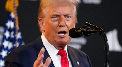 डोनाल्ड ट्रंप