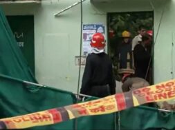 निजामुद्दीन में दरगाह की दीवार ढही