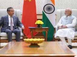 पीएम मोदी और वांग यी