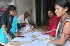 बीएलओ का मानदेय दुगुना