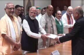 राधाकृष्णन का नामांकन