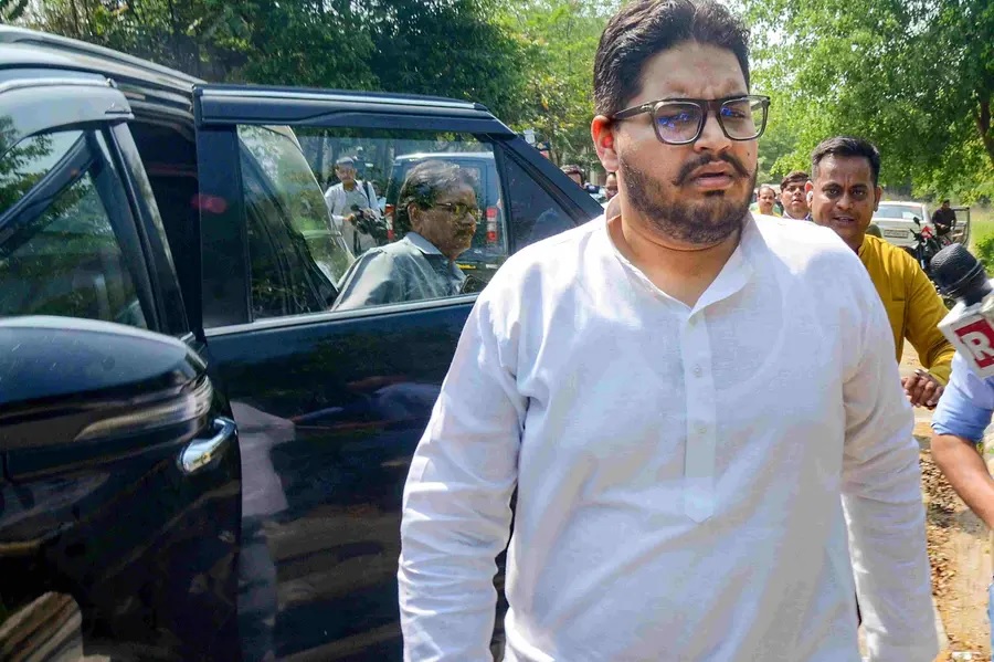 मुख्तार के छोटे बेटे उमर अंसारी की बढ़ीं मुश्किलें, UP पुलिस ने खोली हिस्ट्रीशीट, दो दिन पहले ही मिली थी जमानत