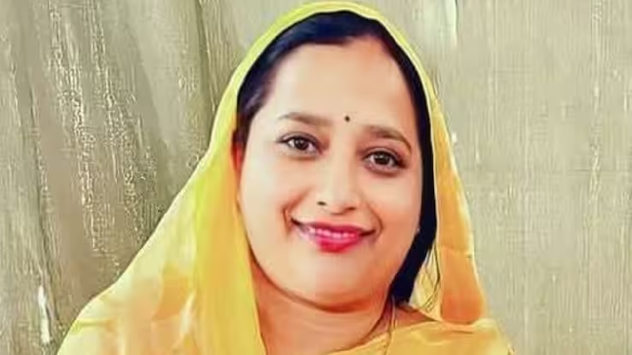 UP Politics: विधायक केतकी सिंह की बढ़ सकती हैं मुश्किलें? सपा ने भेजा कानूनी नोटिस, कहा- या तो माफी मांगें या 5 करोड़…