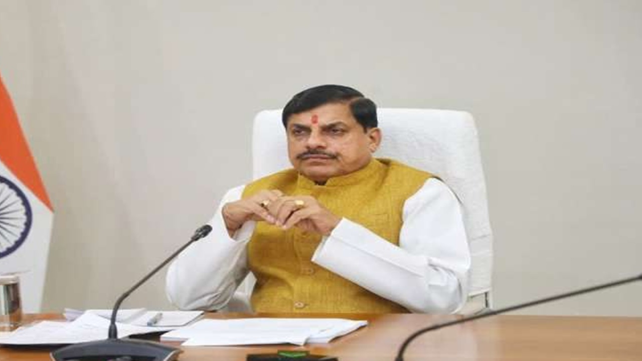 MP में बड़ा प्रशासनिक फेरबदल : मोहन सरकार ने 14 आईएएस और 50 आईपीएस अधिकारियों का किया  तबादला