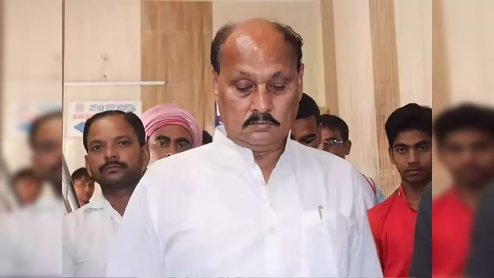 सपा विधायक रमाकांत यादव को झटका, चक्का जाम मामले में कोर्ट ने सुनाई एक की सजा, 3800 रूपये का जुर्माना