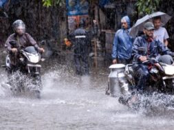 गुजरात में भारी बारिश की संभावना