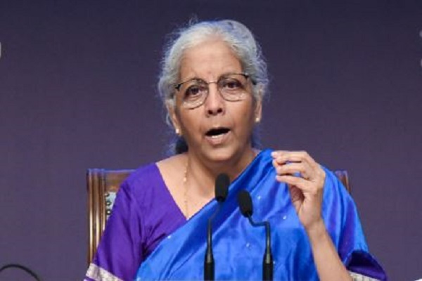 GST में कटौती से युवाओं को मिलेगा बड़ा फायदा, सोमवार से लागू होंगे नए सुधार