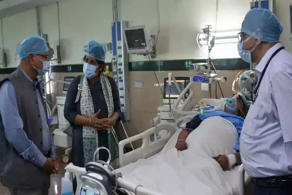 ‘पद्म विभूषण’ पं. छन्नू लाल मिश्र की हालत गंभीर, बीएचयू अस्पताल के ICU में भर्ती