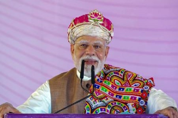 पीएम मोदी शनिवार को गृह राज्य गुजरात के दौरे पर रहेंगे, 34200 करोड़ से अधिक की परियोजनाओं की देंगे सौगात