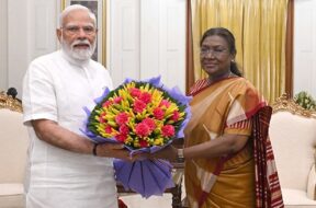 पीएम मोदी और राष्ट्रपति मुर्मु