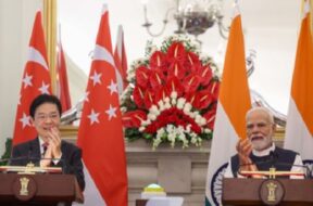 पीएम मोदी और लॉरेंस वोंग