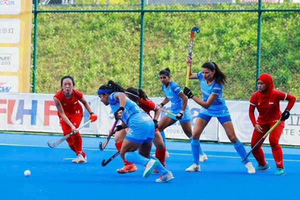 महिला एशिया कप हॉकी : नवनीत व मुमताज की हैट्रिक से भारत ने सिंगापुर को 12-0 से रौंदा, सुपर 4 का टिकट पक्का