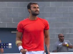 युकी भांबरी और माइकल वीनस1