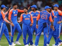 साथी खिलाड़ियों के बीच कुलदीप यादव