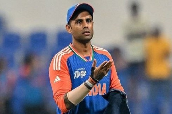 ICC ने सूर्यकुमार यादव को भी माना दोषी, मैच फीस की 30 फीसदी राशि काटी, BCCI ने फैसले को दी चुनौती