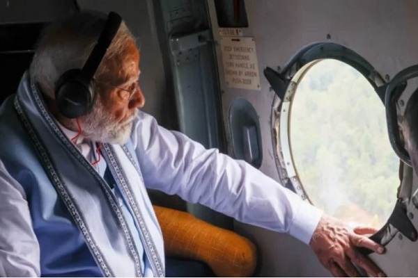 पीएम मोदी ने हिमाचल प्रदेश के आपदा प्रभावित इलाकों का किया हवाई दौरा, 1500 करोड़ की आर्थिक मदद का एलान