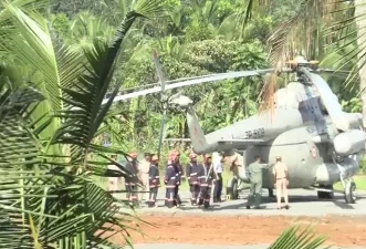 केरल : राष्ट्रपति मुर्मू की सुरक्षा में लापरवाही, लैंड होते ही हेलीपैड में धंसा हेलीकॉप्टर का पहिया