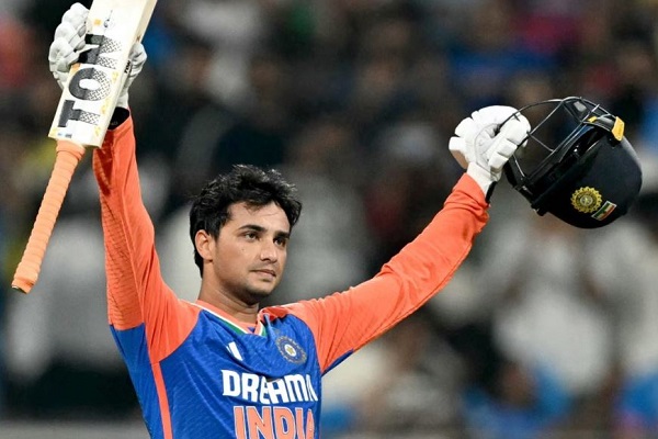 ICC टी20 रैंकिंग – शीर्ष पर काबिज अभिषेक शर्मा ने रचा इतिहास, अब तक का सर्वश्रेष्ठ रेटिंग अंक हासिल किया