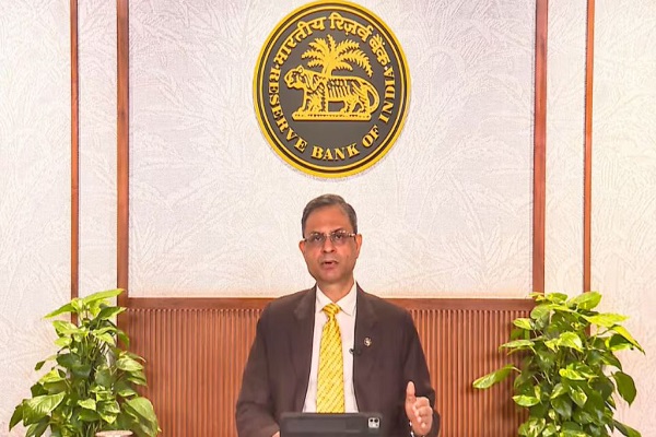 रेपो दर 5.5 प्रतिशत पर स्थिर, RBI गवर्नर ने आगामी महीनों में रेपो दर में कमी के दिए संकेत