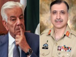 आसिफ ख्वाजा और आसिम मुनीर