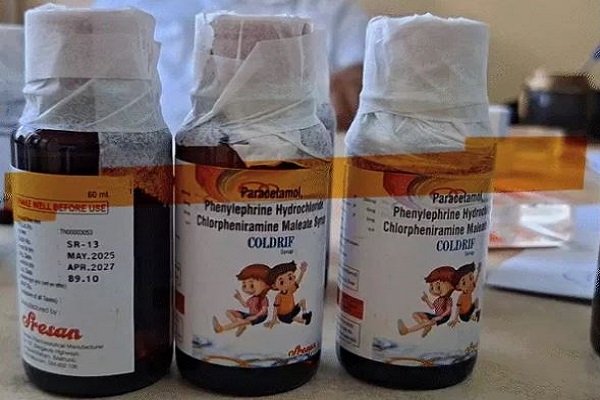तमिलनाडु के बाद मध्य प्रदेश व केरल में भी Coldrif कफ सिरप प्रतिबंधित, छिंदवाड़ा में अब तक 10 बच्चों की मौत