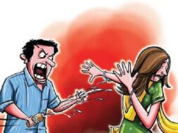 छात्रा पर एसिड अटैक