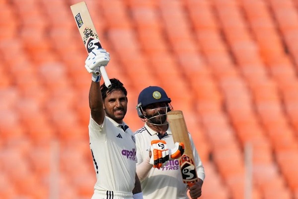 अहमदाबाद टेस्ट : ध्रुव जुरेल, जडेजा व राहुल के शतकीय प्रहारों से भारत शिखर पर, वेस्टइंडीज पर 286 रनों तक पहुंची बढ़त