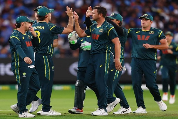 टी20 सीरीज : अभिषेक का पचासा व्यर्थ, टीम इंडिया दूसरे मैच में ऑस्ट्रेलिया के हाथों 4 विकेट से परास्त