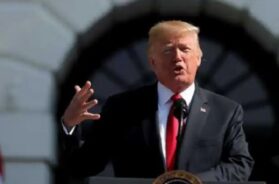 डोनाल्ड ट्रंप