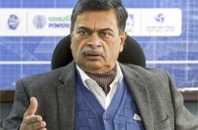 2025_11image_10_16_003228639rksingh-ll