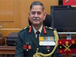 2025_11image_12_10_050904079armmy-ll