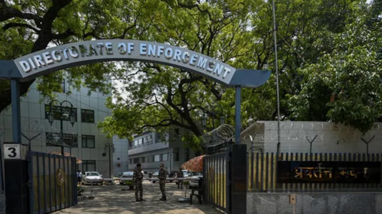 दिल्ली-यूपी समेत 10 राज्यों में ED की छापामारी, मेडिकल कॉलेजों से जुड़ा है मामला