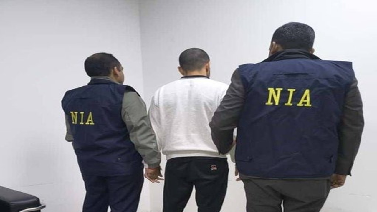 दिल्ली पहुंचते ही गैंगस्टर अनमोल बिश्नोई को एनआईए ने किया गिरफ्तार, अदालत में आज होगी पेशी