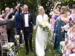 अल्बनीज की 62 वर्ष की वय में दूसरी शादी